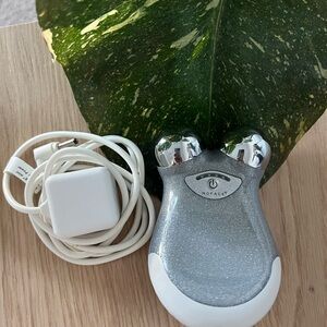 NuFACE Mini Facial Toning Device